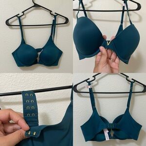 •VICTORIAS SECRET• Love Cloud Smooth Smooth Push-Up Bra Green